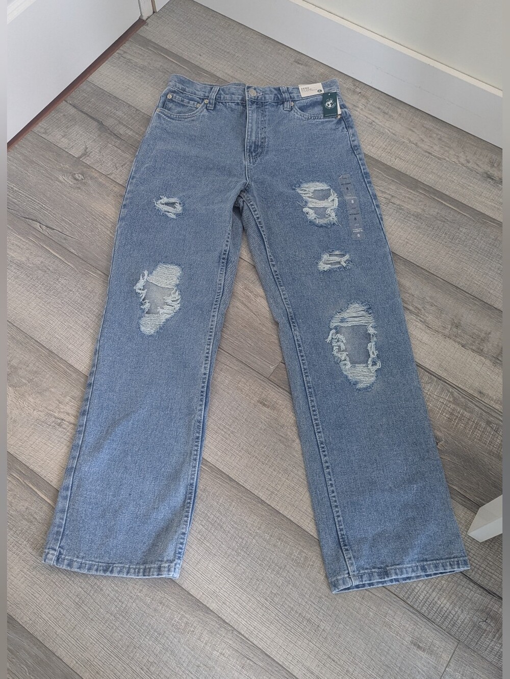 NWT Aeropostale 90's Baggy Distressed Premium Air Denim Jeans Size 8